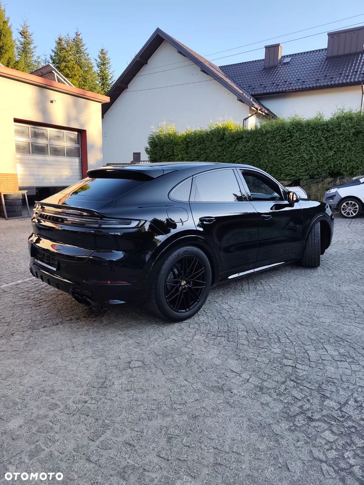 Porsche Cayenne S - 1