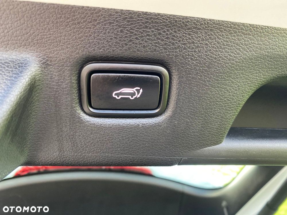 Kia XCeed - 16