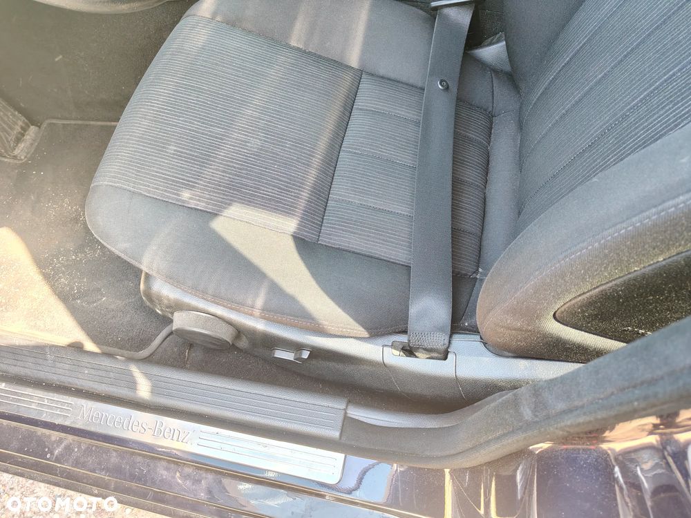 Mercedes-Benz Klasa C 350 CDI DPF 4Matic 7G-TRONIC Avantgarde - 16