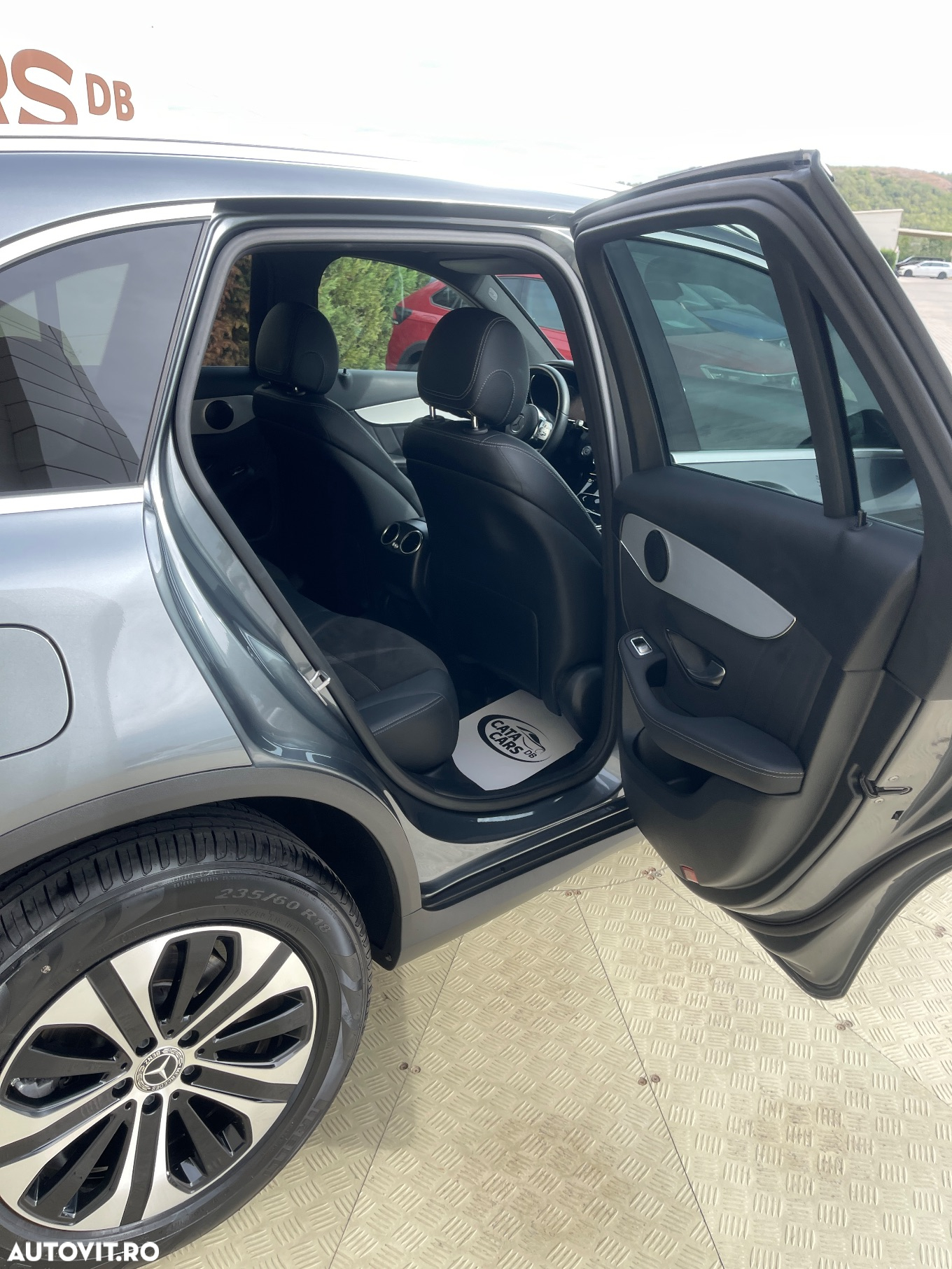 Mercedes-Benz GLC 220 d 4Matic 9G-TRONIC Exclusive - 23