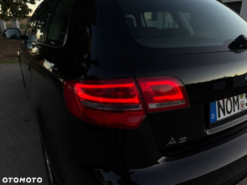 Audi A3 Sportback - 8