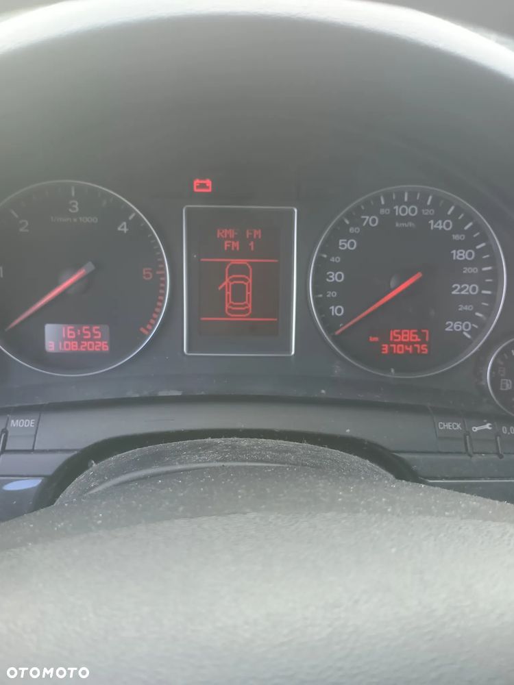 Audi A4 Avant - 8