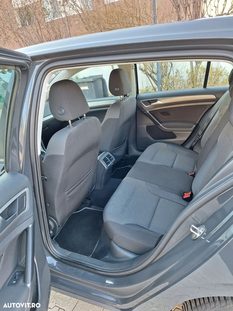 Volkswagen Golf 1.6 TDI DPF Trendline - 7