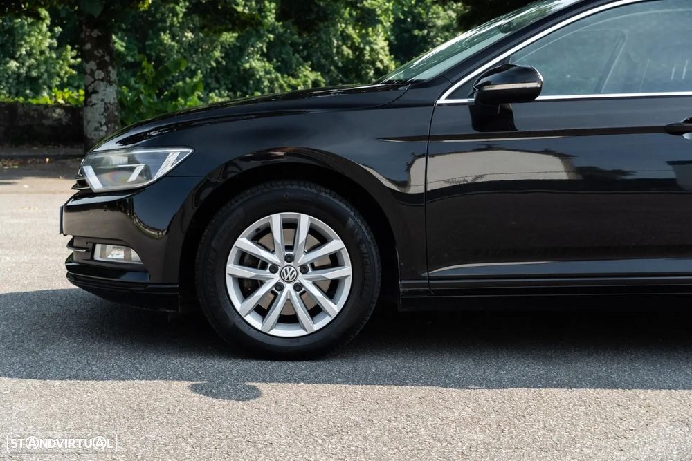 VW Passat Variant 1.6 TDI Confortline DSG - 30