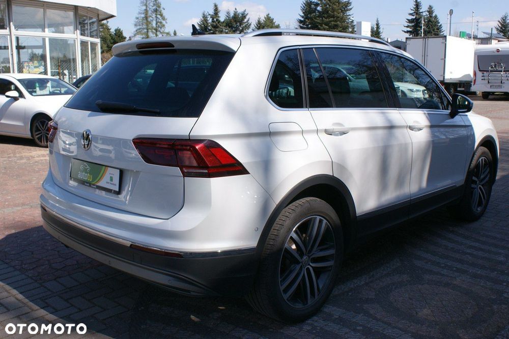 Volkswagen Tiguan - 14