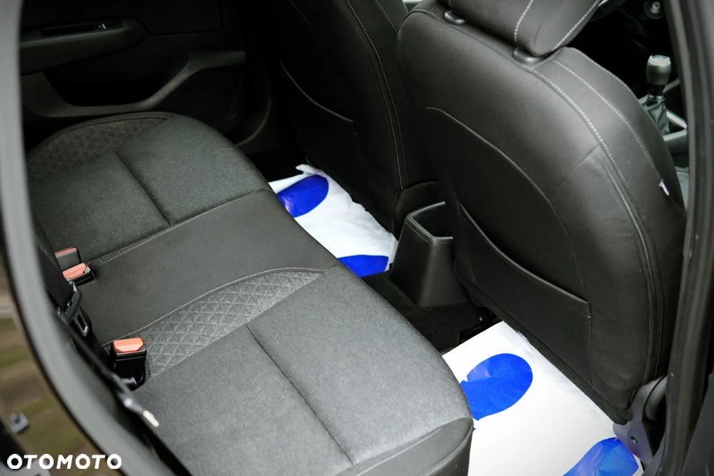 Renault Clio ver-1-0-tce-zen - 27