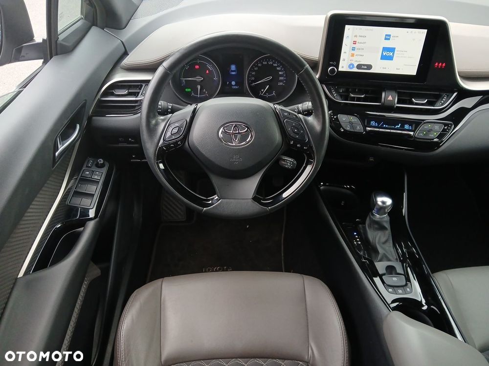 Toyota C-HR 2.0 Hybrid Executive - 20
