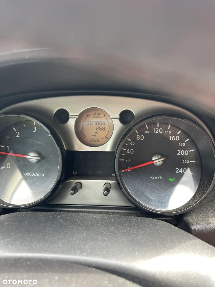 Nissan Qashqai 2.0 dCi 4x4 Tekna - 10