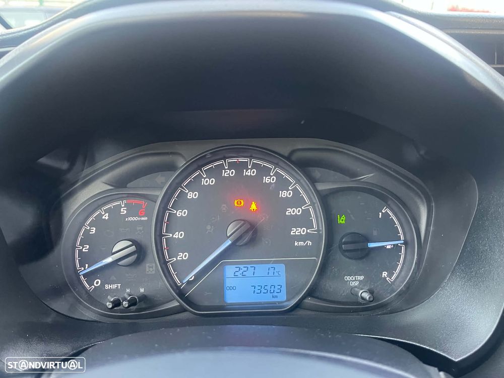 Toyota Yaris Bizz 1.4 D-4D 90cv - 4