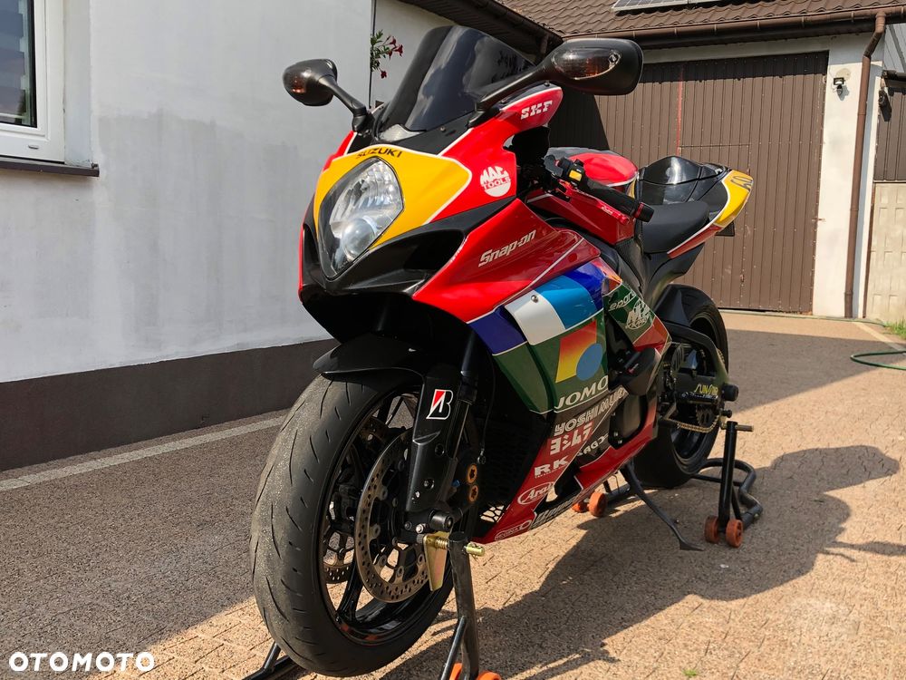 Suzuki GSX-R - 8