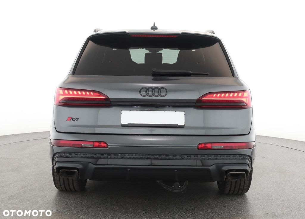 Audi Q7 - 4