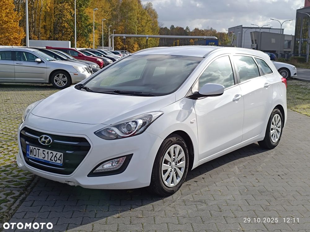 Hyundai i30 1.6 Classic + - 1