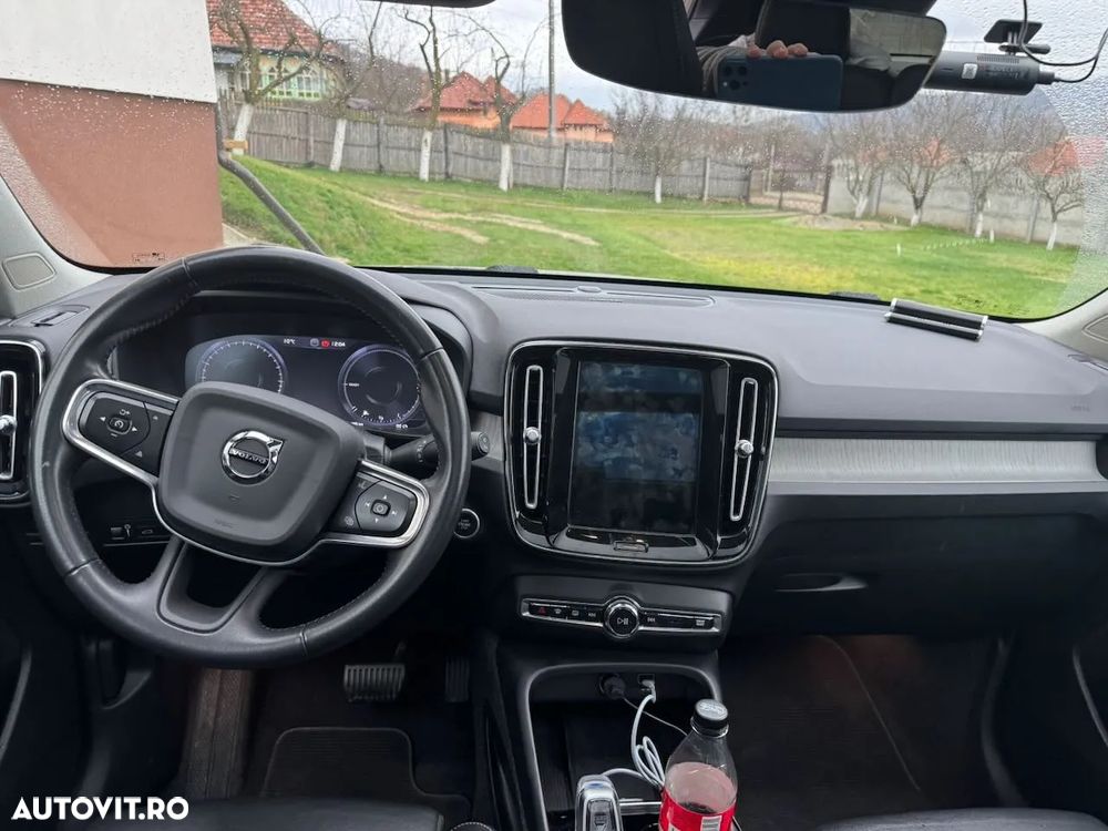 Volvo XC 40 - 9