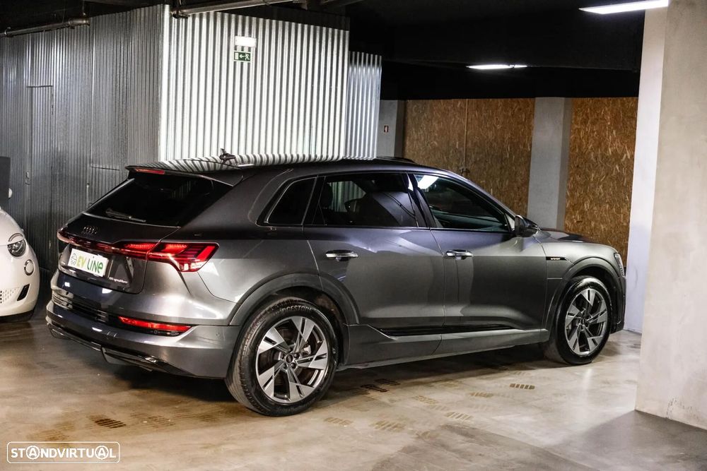 Audi e-tron 55 quattro - 8