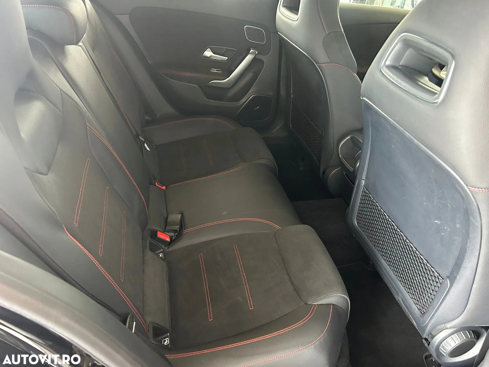 Mercedes-Benz A 220 d 8G-DCT AMG Line - 13