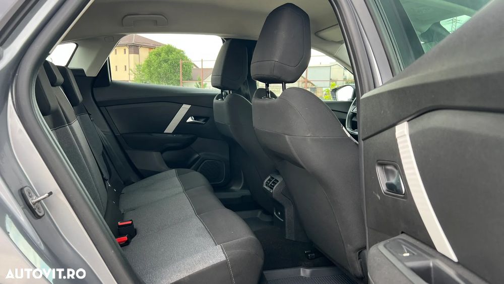 Citroën C4 BlueHDi 110 Stop&Start FEEL - 8