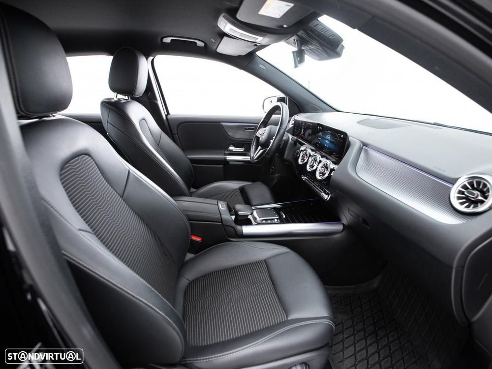 Mercedes-Benz EQA 250 Edition 1 — fotografia 9
