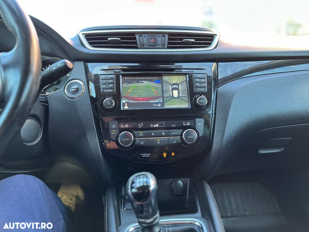Nissan Qashqai 1.5 DCI Start/Stop Tekna - 23
