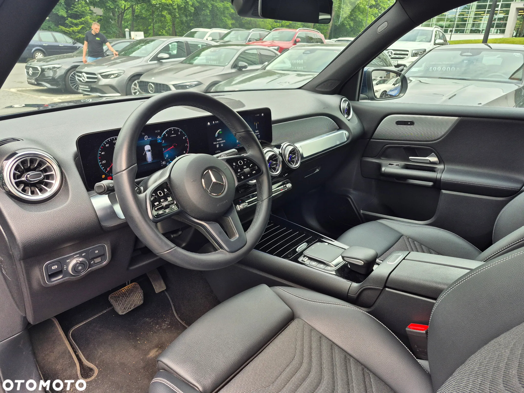 Mercedes-Benz GLB 250 4-Matic 8G-DCT - 15
