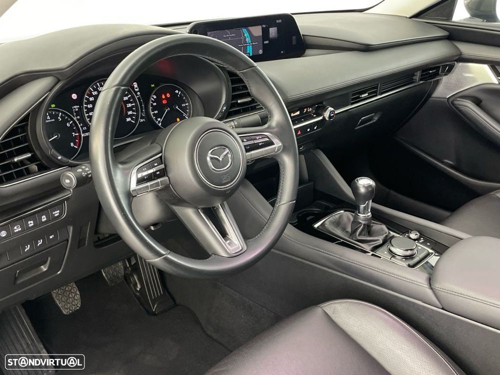 Mazda 3 Sedan 2.0 Sky-G Excellence - 15