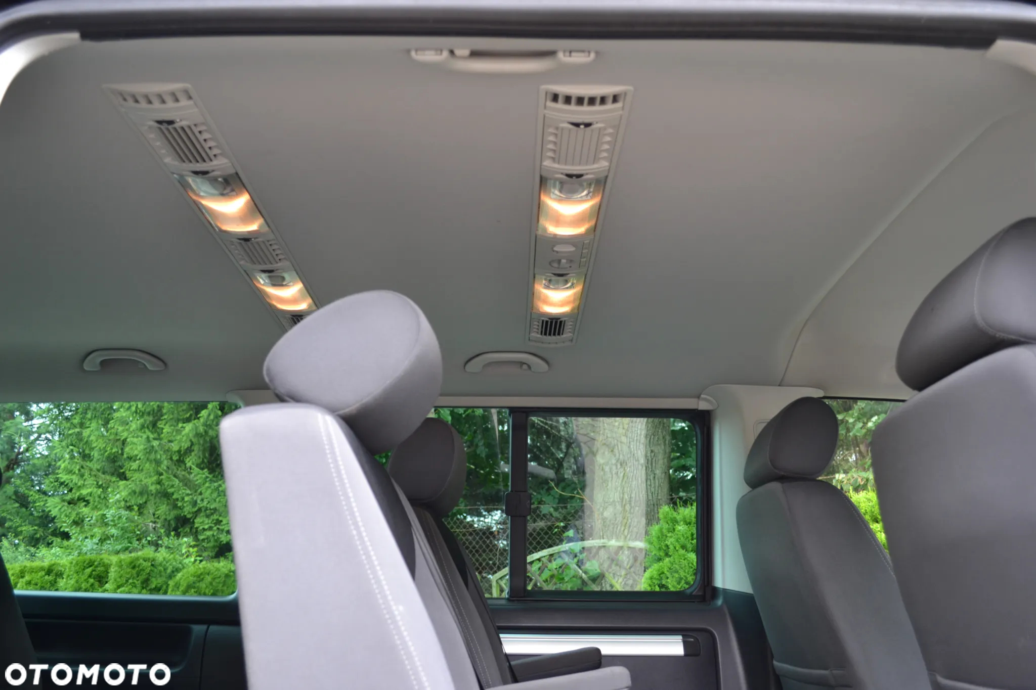 Volkswagen Multivan 2.0 TDI L1 Comfortline - 25