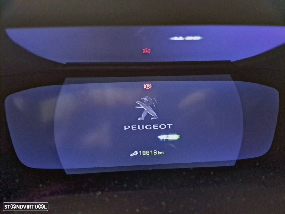 Peugeot 208 1.2 PureTech GT Line EAT8 - 13