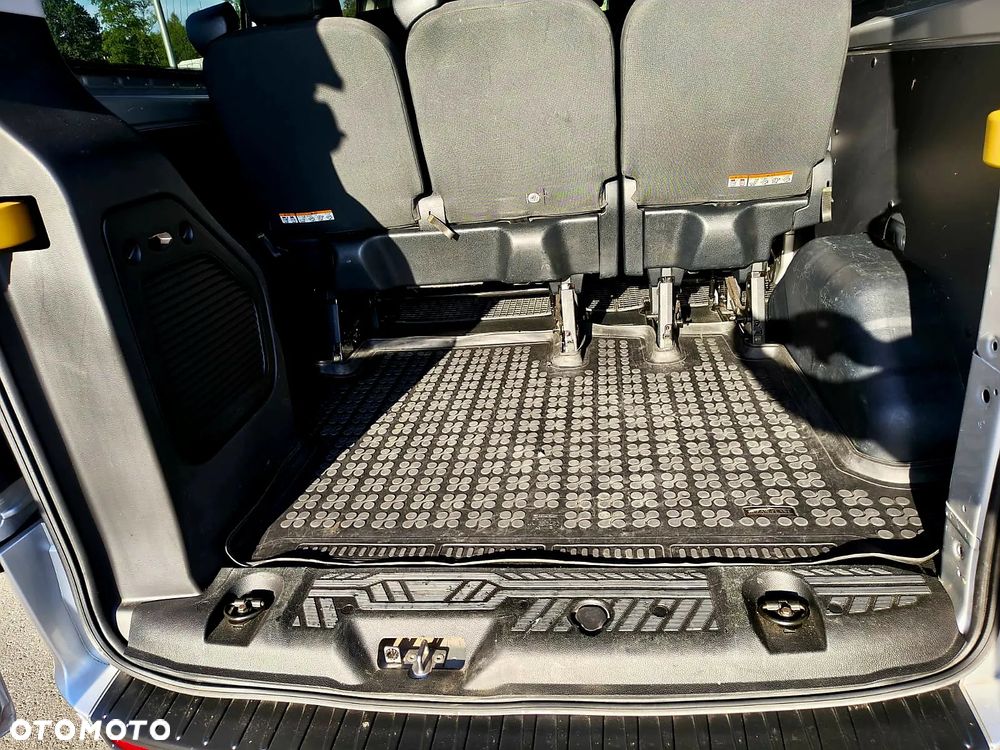 Ford Transit Custom - 11