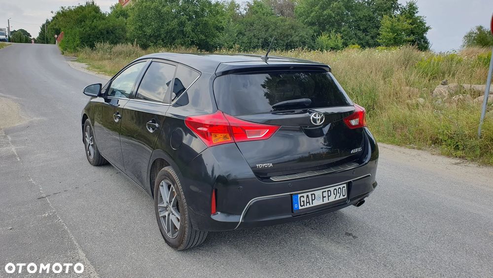 Toyota Auris - 28