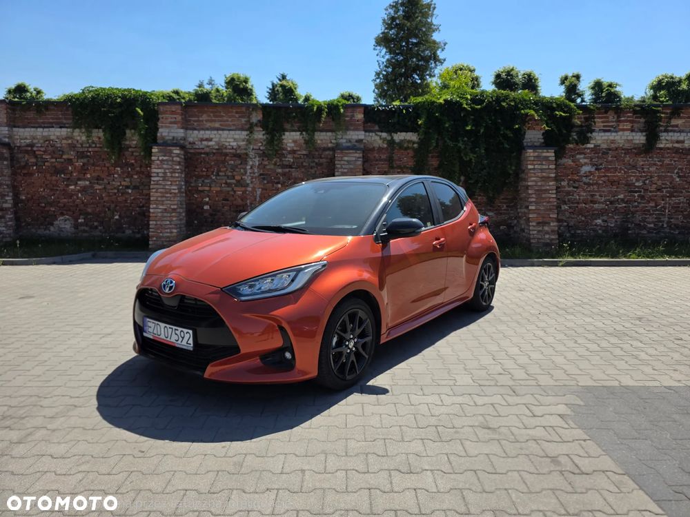 Toyota Yaris Hybrid 1.5 Executive - 1