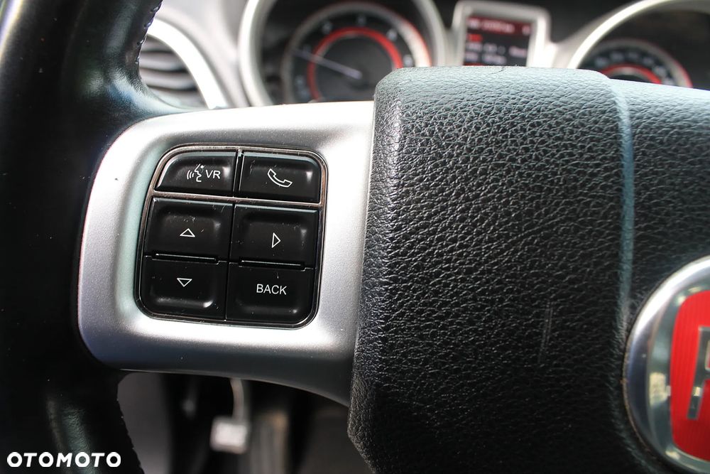 Fiat Freemont 2.0 Multijet 16V DPF Automatik Allrad Lounge - 24