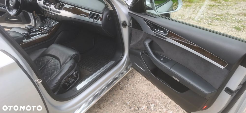 Audi A8 4.2 TDI Quattro - 25