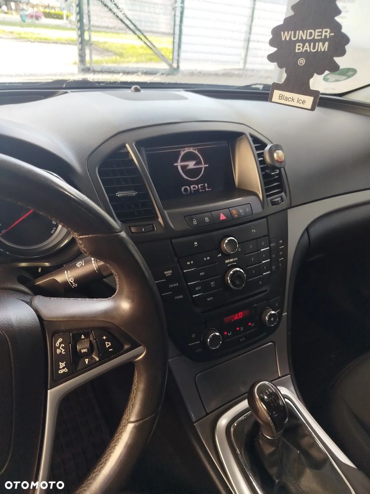 Opel Insignia 2.0 Turbo Cosmo - 9