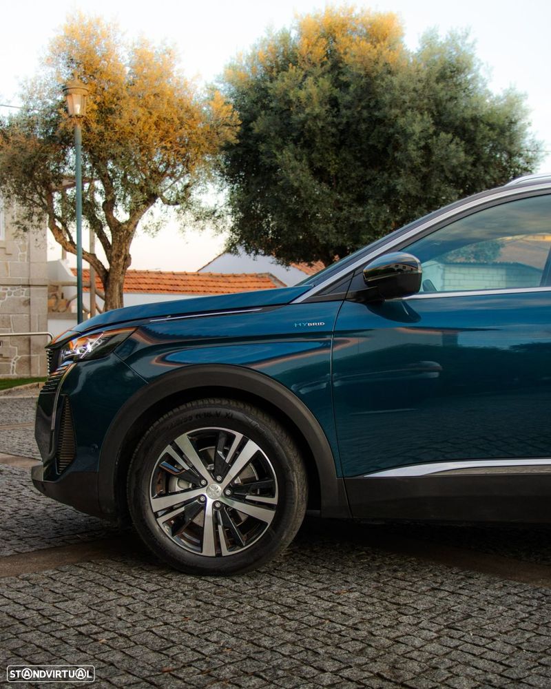 Peugeot 3008 Hybrid 225 e-EAT8 GT Pack - 26