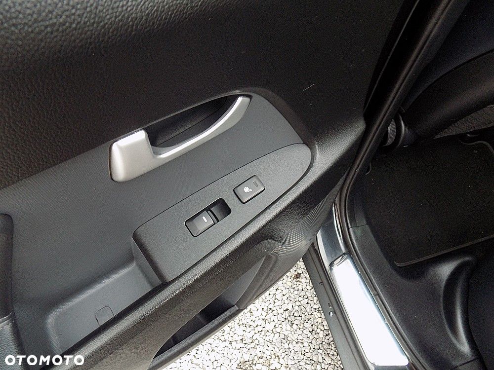 Kia Sportage - 15