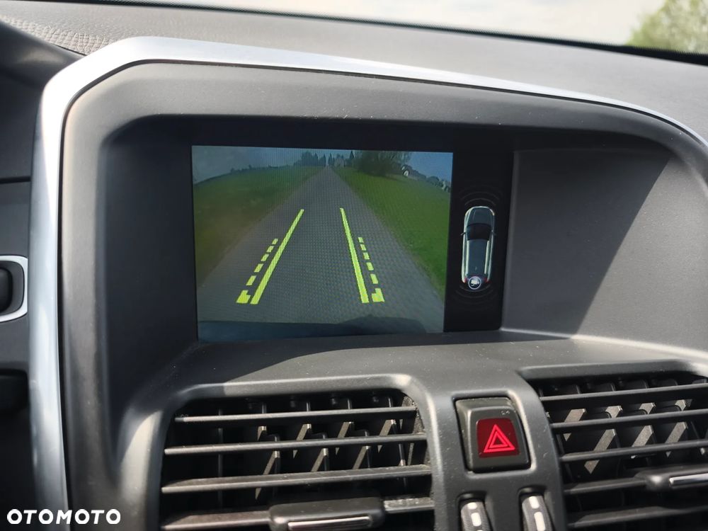 Volvo XC 60 D4 Drive-E Summum - 9
