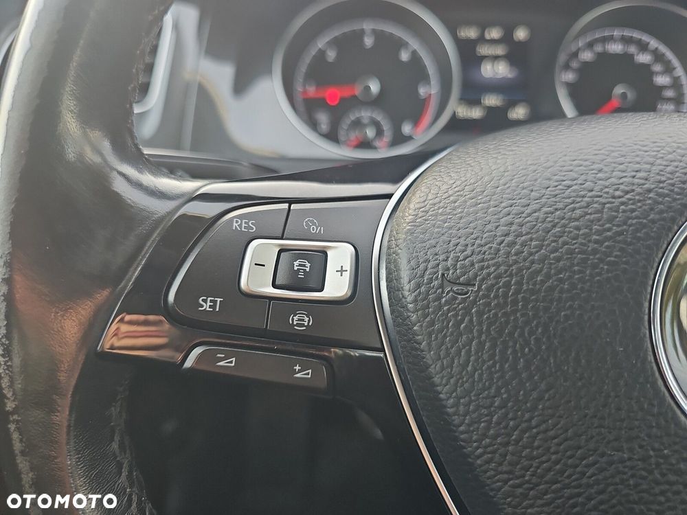 Volkswagen Golf VII 2.0 TDI BMT Comfortline - 13