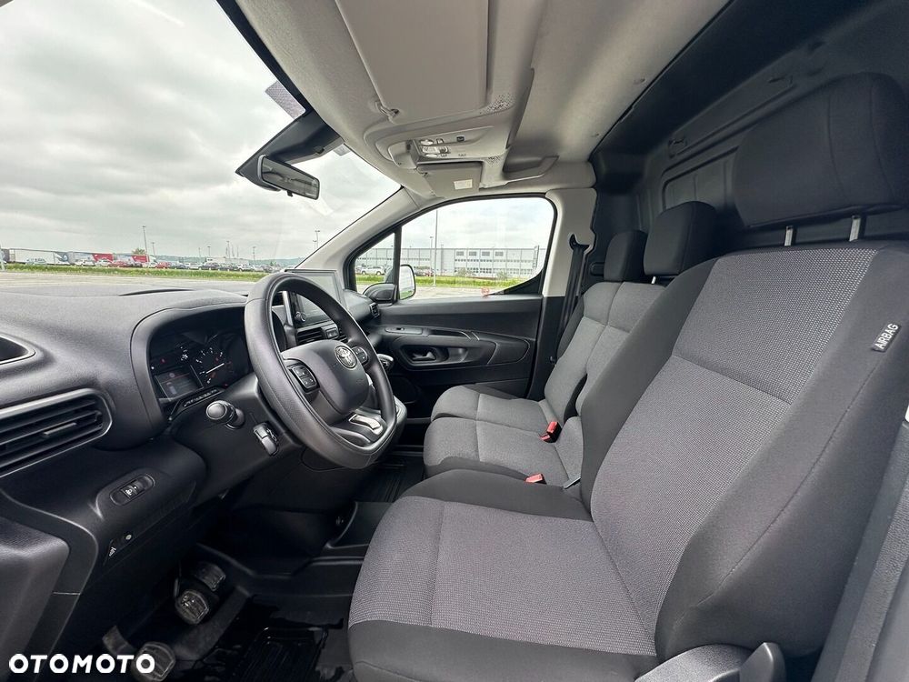Toyota PROACE CITY - 10