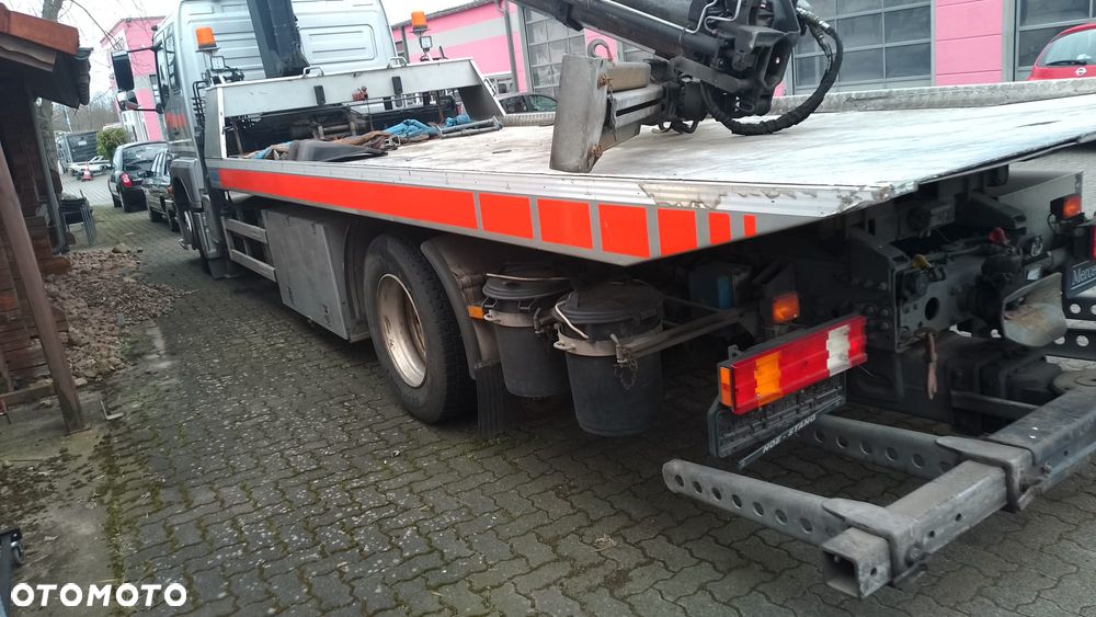 Mercedes-Benz 18 225 - 2