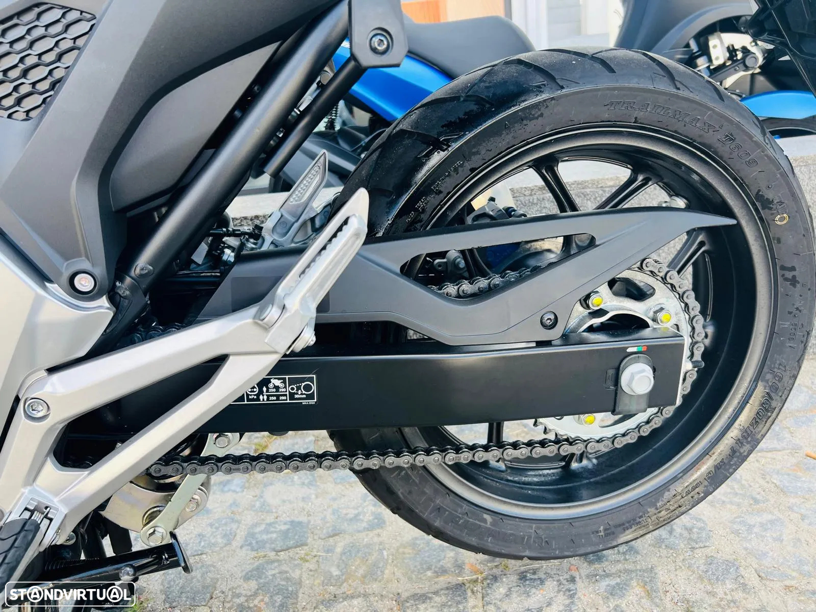 Honda NC750X DCT - 11