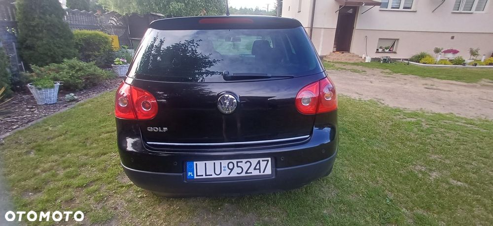 Volkswagen Golf 1.9 TDI DPF Comfortline - 5