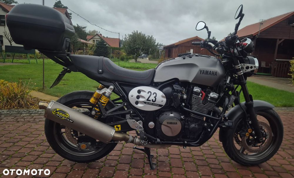 Yamaha XJR - 4