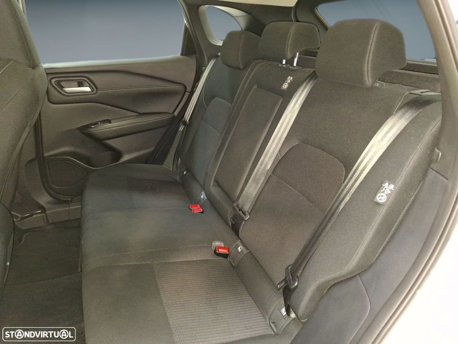 Nissan Qashqai 1.3 DIG-T Acenta LED+R - 6