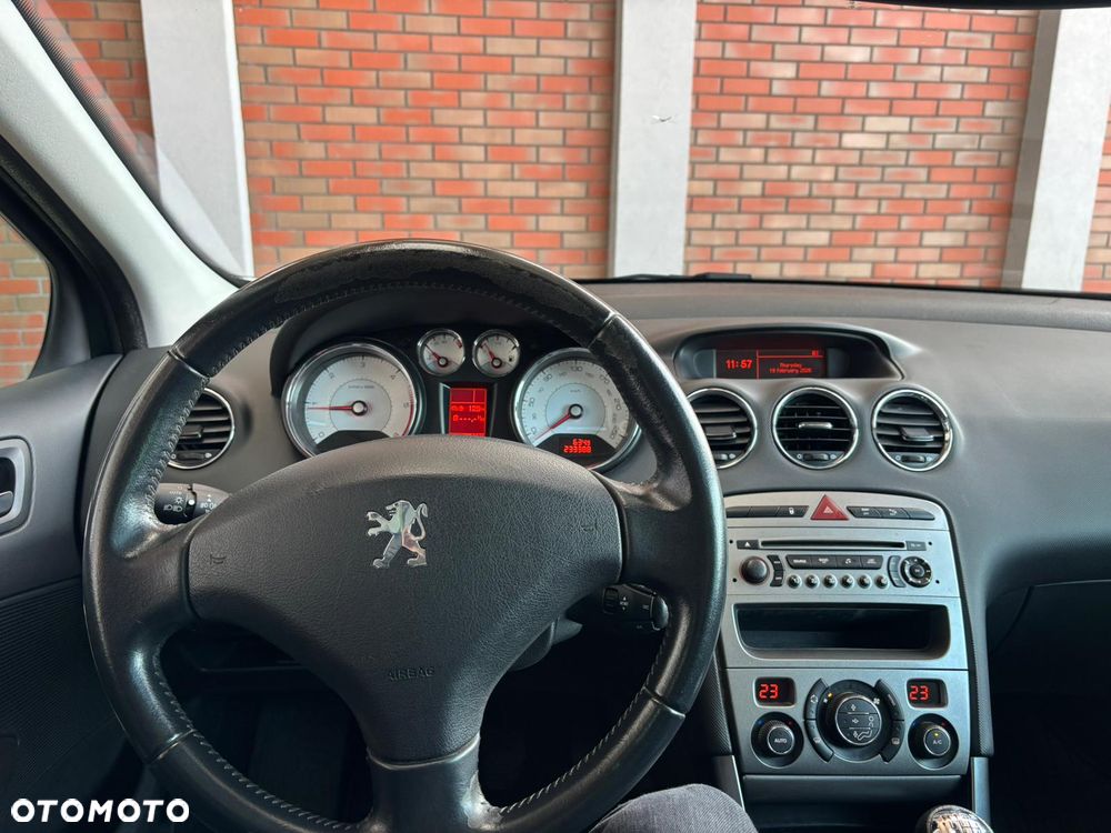Peugeot 308 1.6 HDi Premium - 12