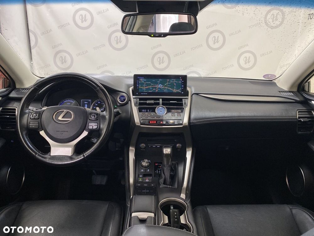 Lexus NX 300h Elegance AWD - 12