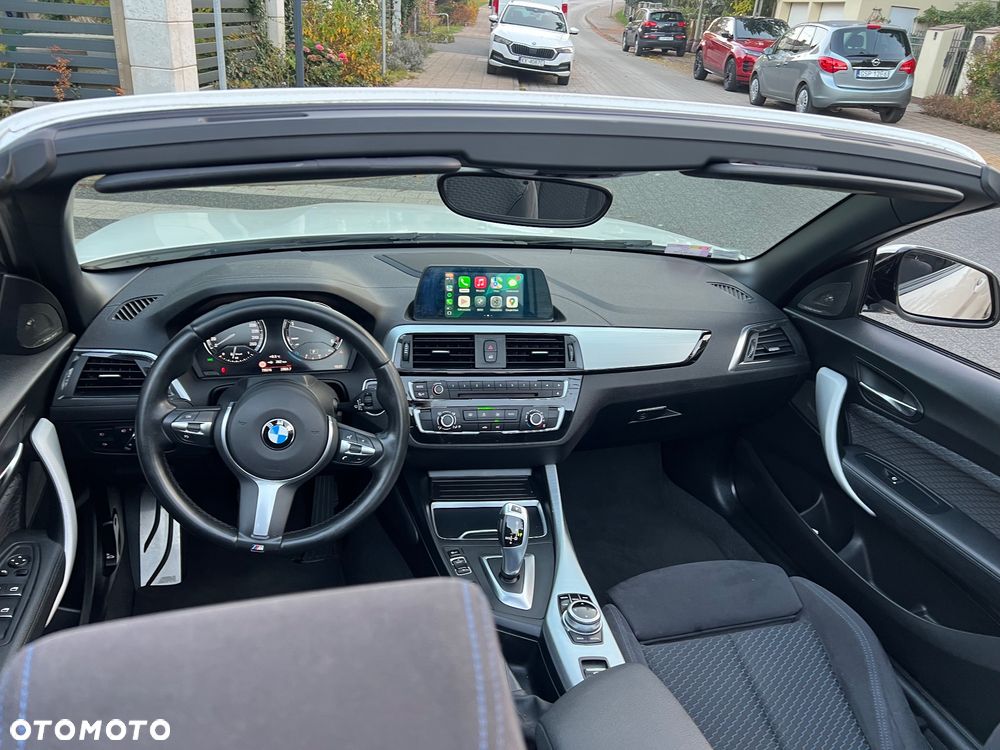 BMW Seria 2 218d - 23