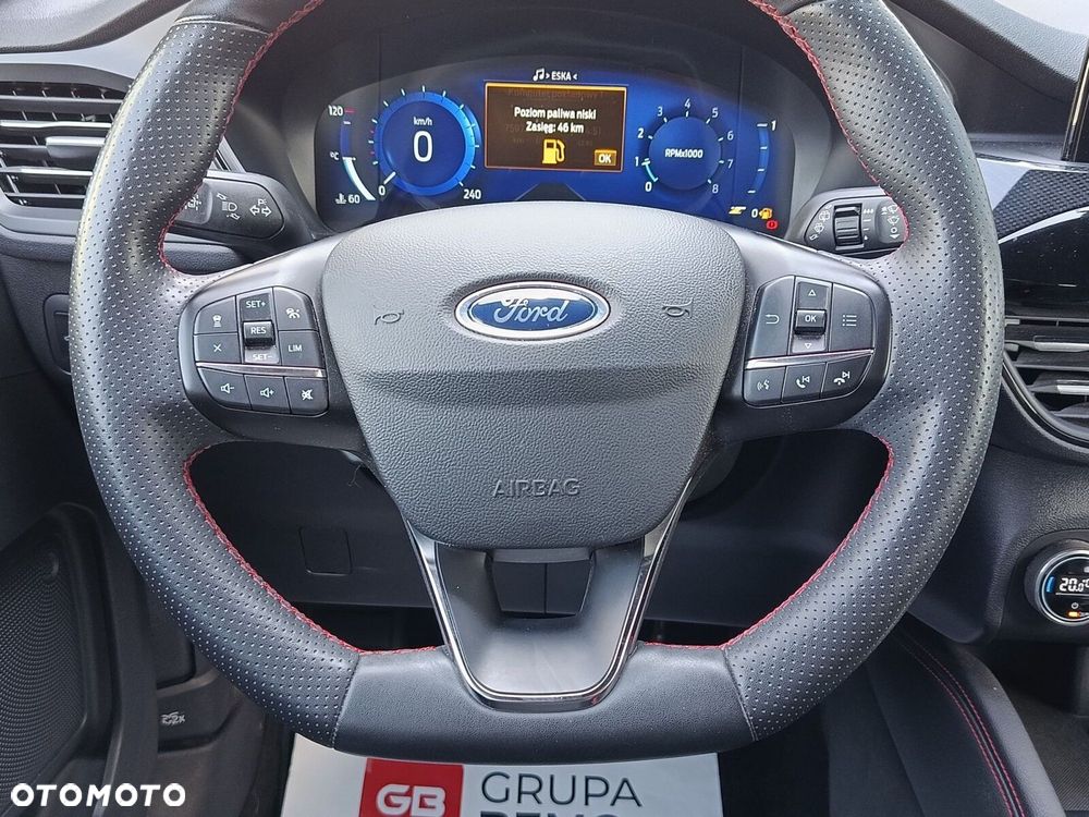 Ford Kuga 1.5 EcoBoost FWD ST-Line X - 33