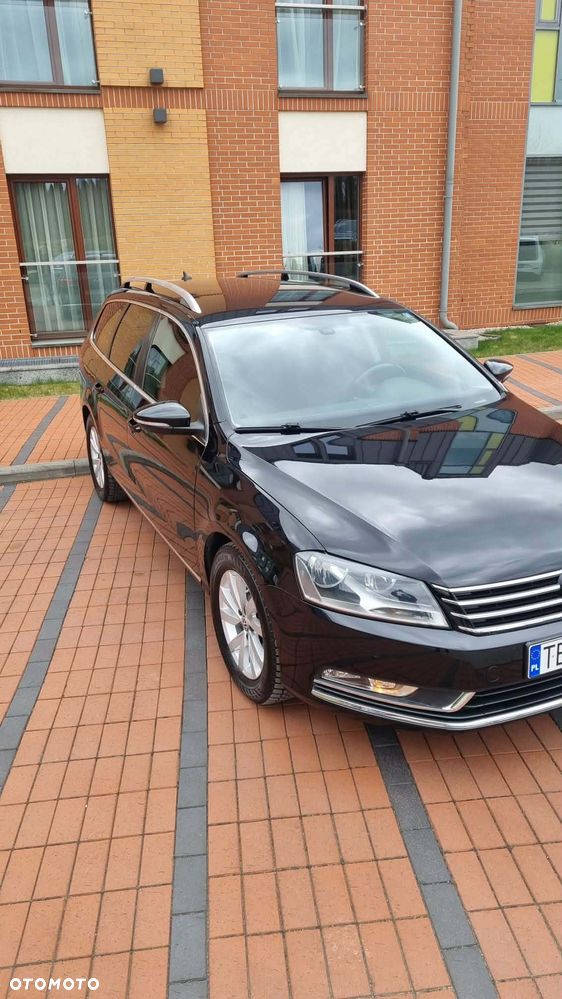 Volkswagen Passat 1.6 TDI BlueMotion Technology Comfortline - 8