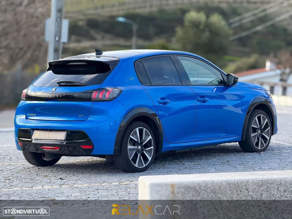 Peugeot e-208 50 kWh GT Pack - 18