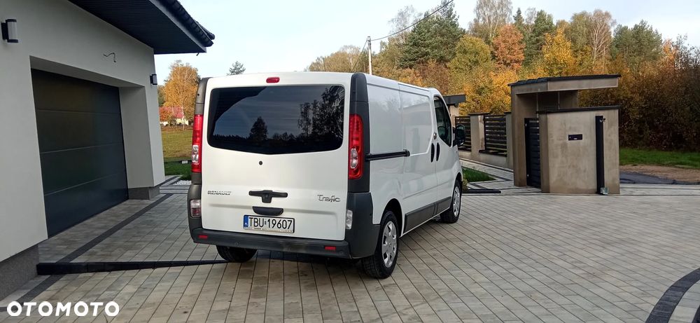 Renault Trafic - 14