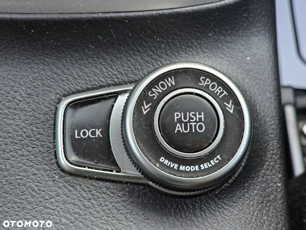 Suzuki SX4 1.6 Premium 4WD - 24